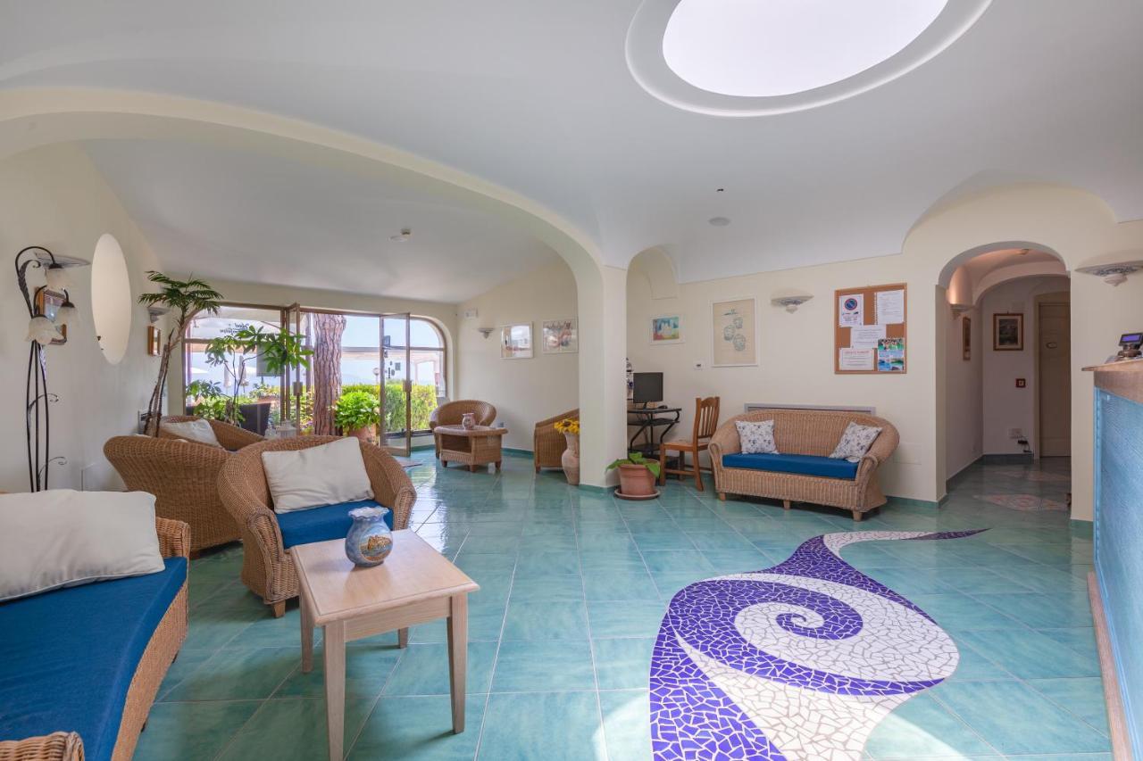 Hotel Don Felipe イスキア島 エクステリア 写真