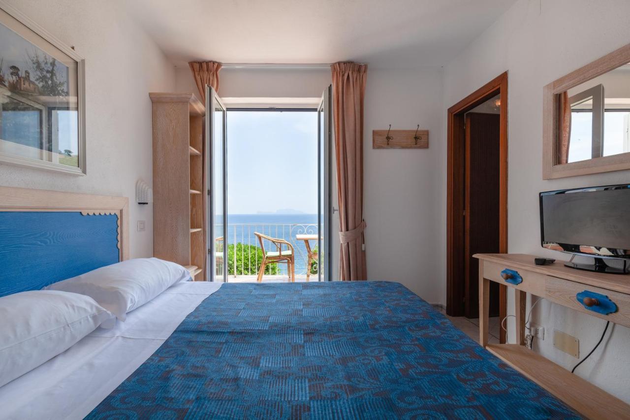 Hotel Don Felipe イスキア島 エクステリア 写真