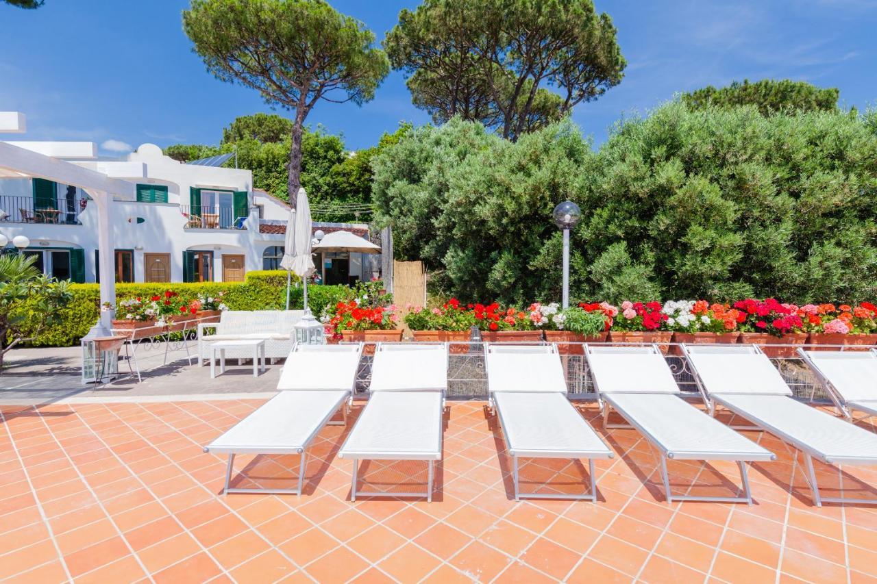 Hotel Don Felipe イスキア島 エクステリア 写真