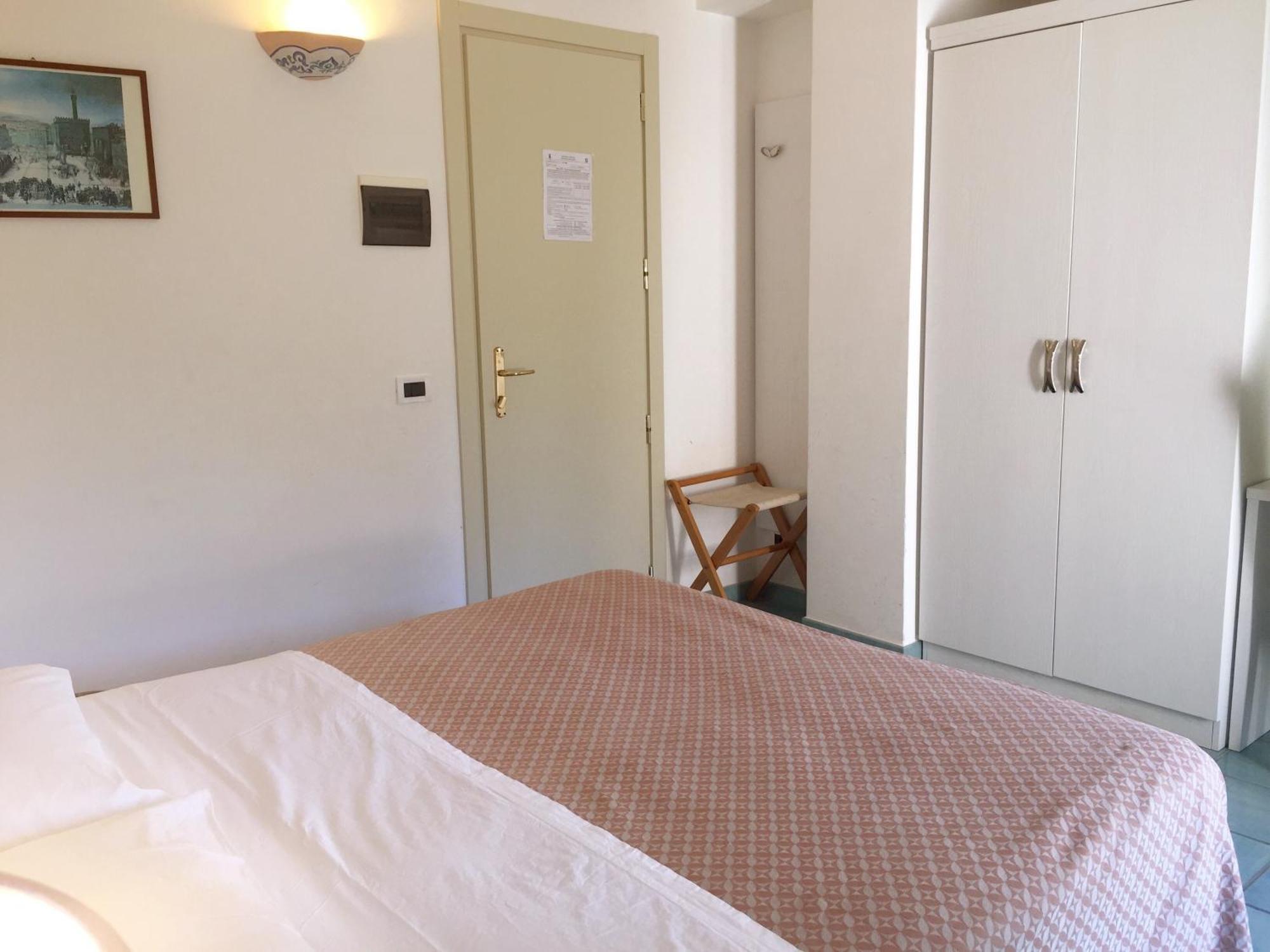 Hotel Don Felipe イスキア島 部屋 写真