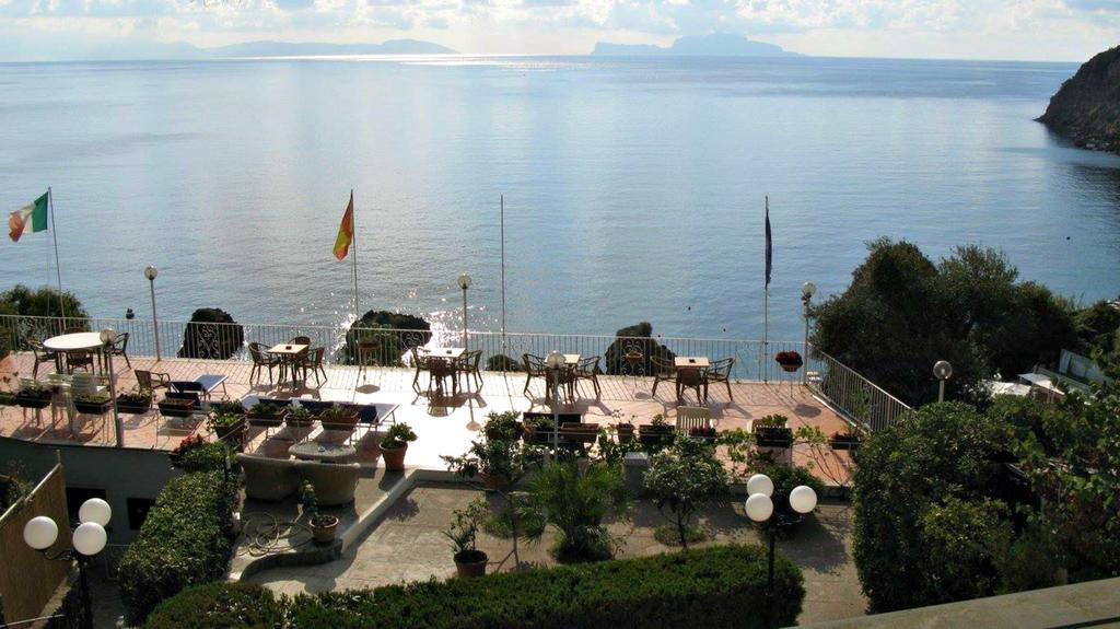 Hotel Don Felipe イスキア島 エクステリア 写真
